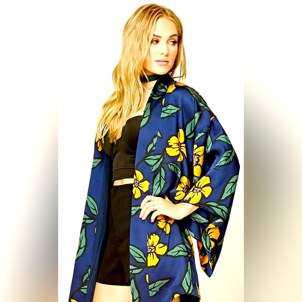 Forever 21 Cardigan Kimono Satin-like Lined Open Front Navy/Mustard Floral Print